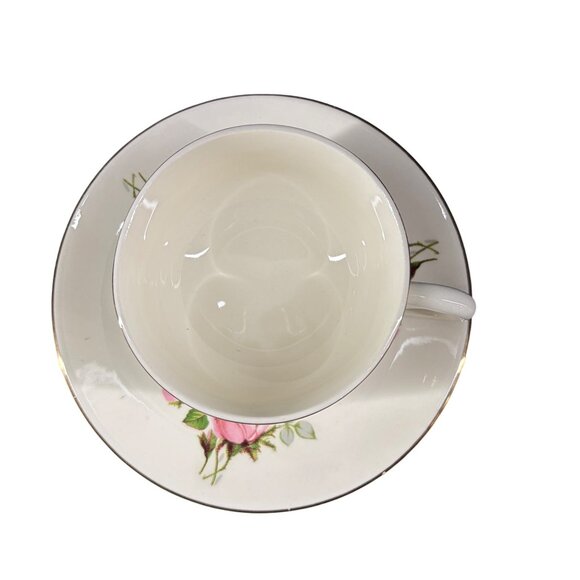 Vintage Royal Wilton Cup & Saucer Set 22K Gold Trim Pink Roses - Picture 2 of 7